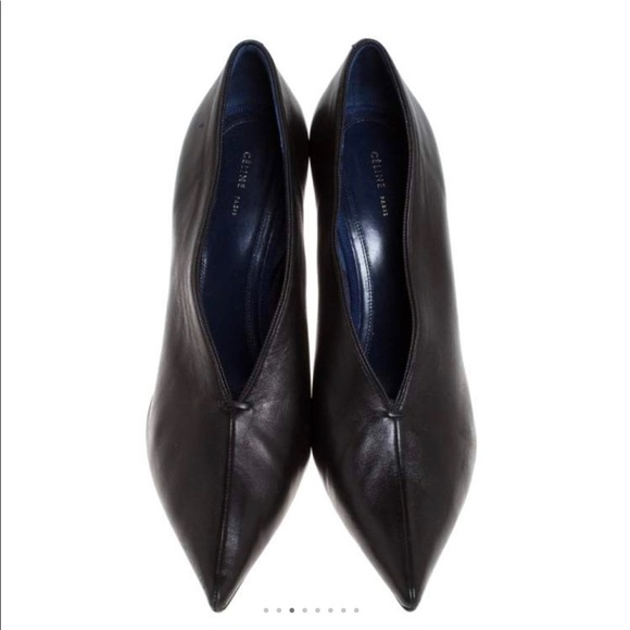 Celine Shoes - Celine Vneck Pump